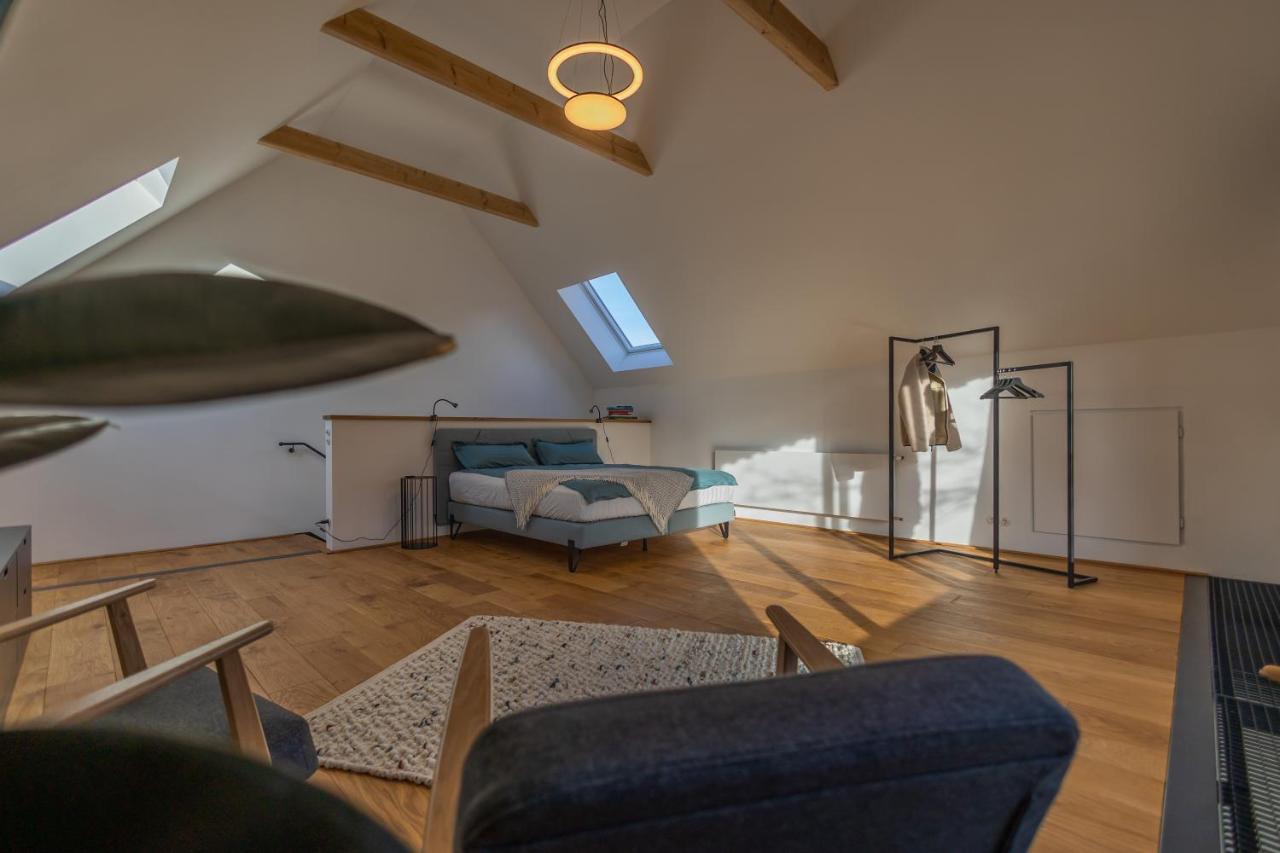 Modernes Ferien- Und Messezimmer In Idyllischer Lage Nordstemmen Bagian luar foto